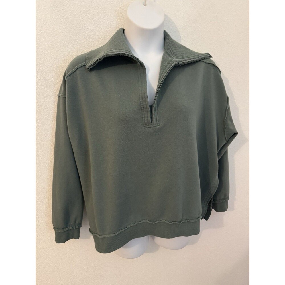 Torrid V-Neck Fleece Sweatshirt Olive Green Raw Edge Hemming Size 1X Boho